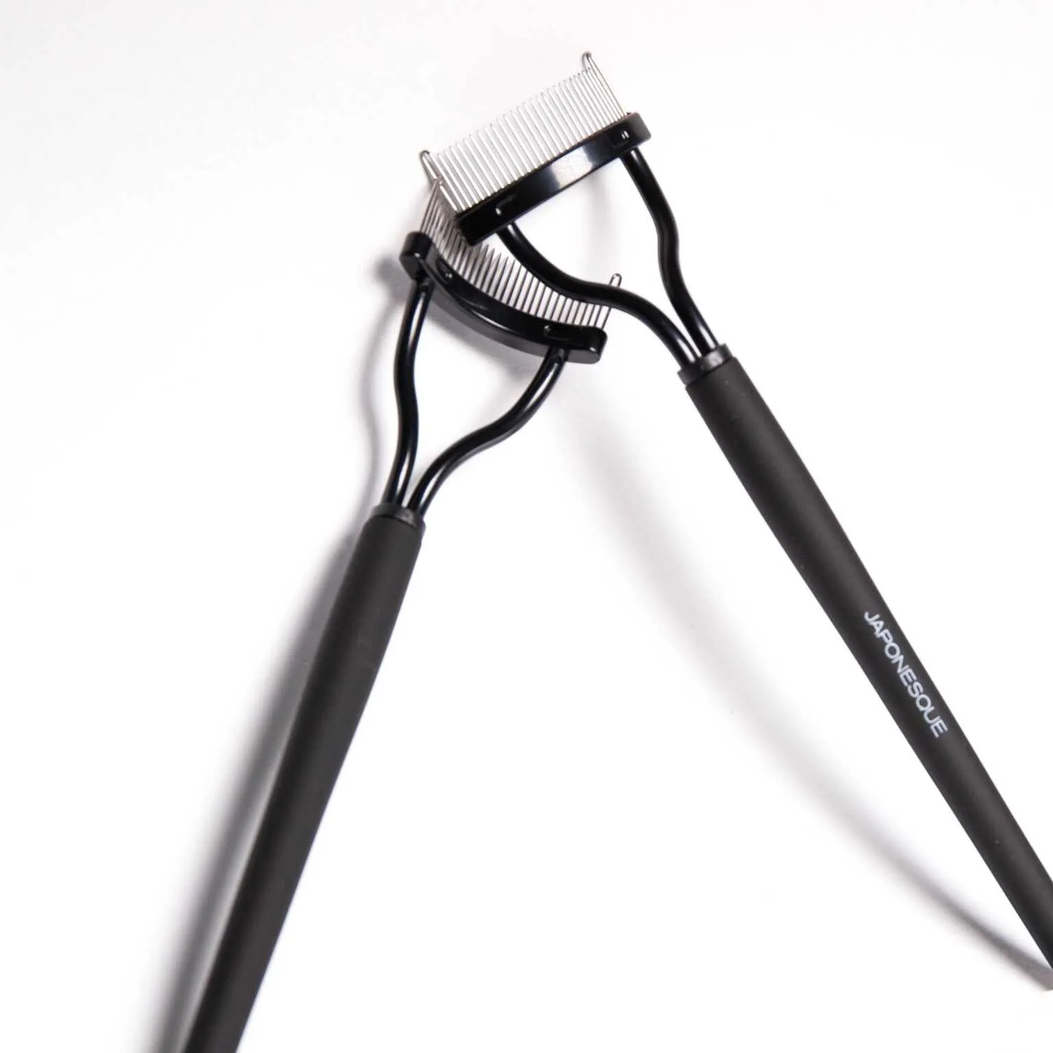Velvet Touch Eyelash Separator